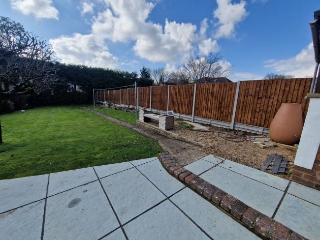 New Fencing Betchworth, Surrey New Fencing Betchworth, Surrey